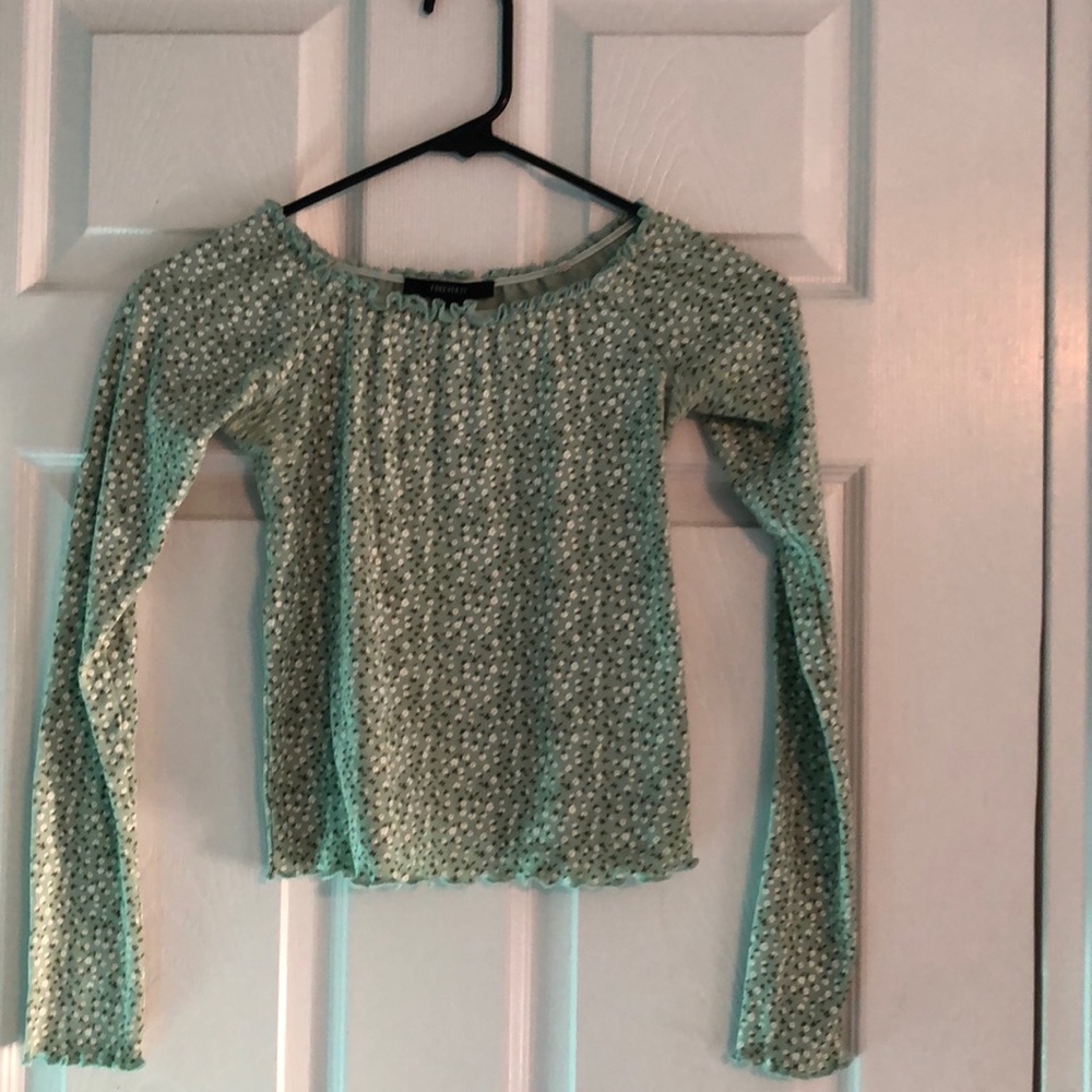 Forever 21 Long Sleeve Crop Top Size Medium